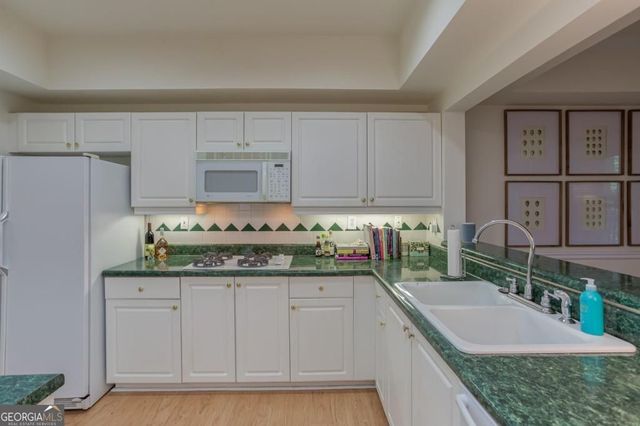 3636 Habersham Road 2307, Atlanta, GA 30305