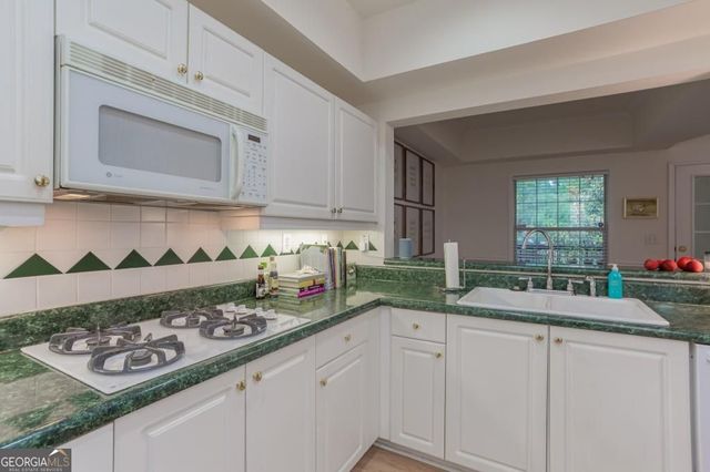 3636 Habersham Road 2307, Atlanta, GA 30305