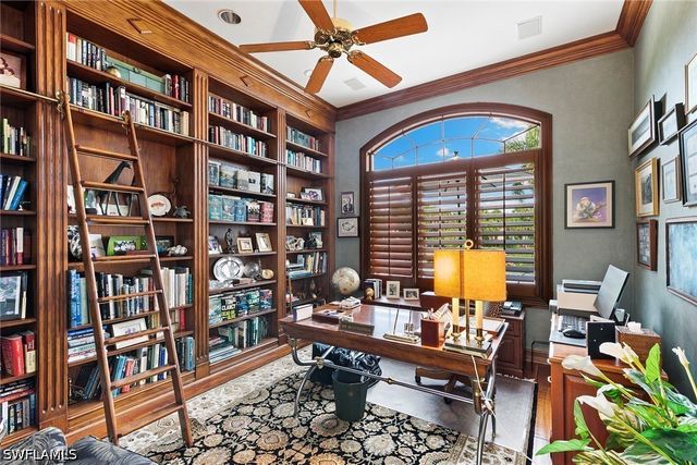 6991 Greentree DR, Naples, FL 34108