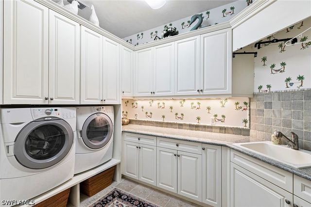 6991 Greentree DR, Naples, FL 34108