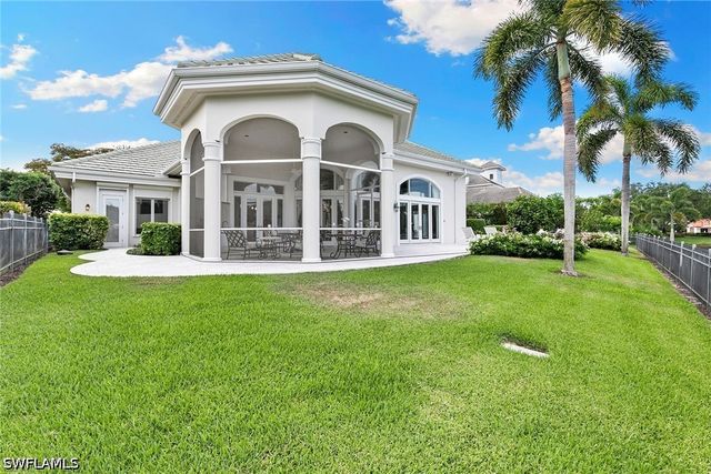 6991 Greentree DR, Naples, FL 34108