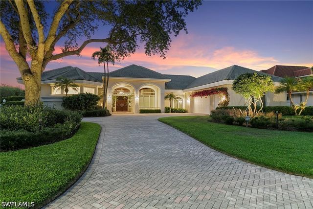 6991 Greentree DR, Naples, FL 34108