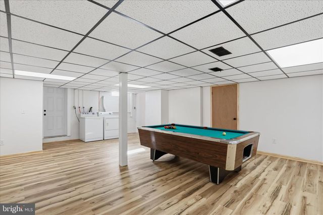 1910 DELMAR ORCHARD RD, Martinsburg, WV 25403