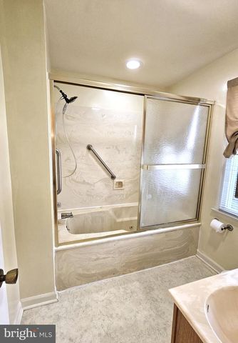 654 TREYS DR, Winchester, VA 22601