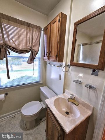 654 TREYS DR, Winchester, VA 22601