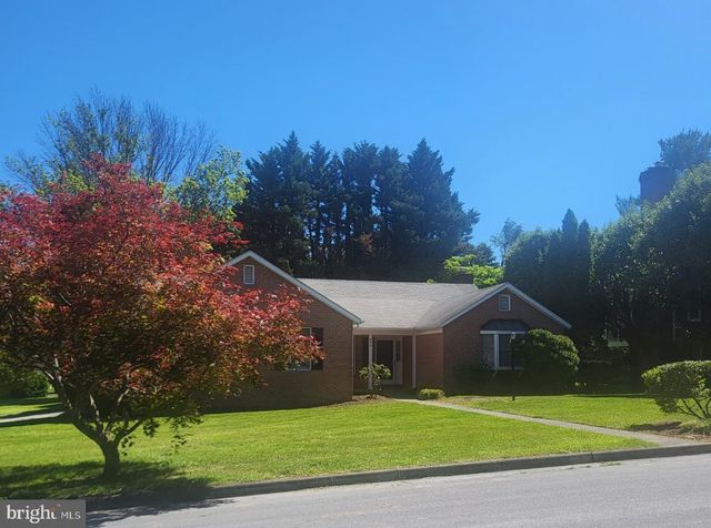 654 TREYS DR, Winchester, VA 22601