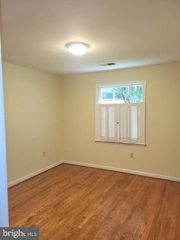654 TREYS DR, Winchester, VA 22601