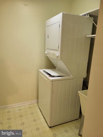 654 TREYS DR, Winchester, VA 22601