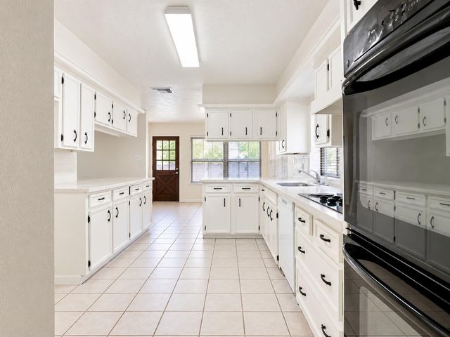 3030 S Blue Meadow Circle, Sugar Land, TX 77479