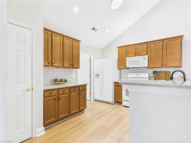 919 Eagle Road, Greensboro, NC 27407