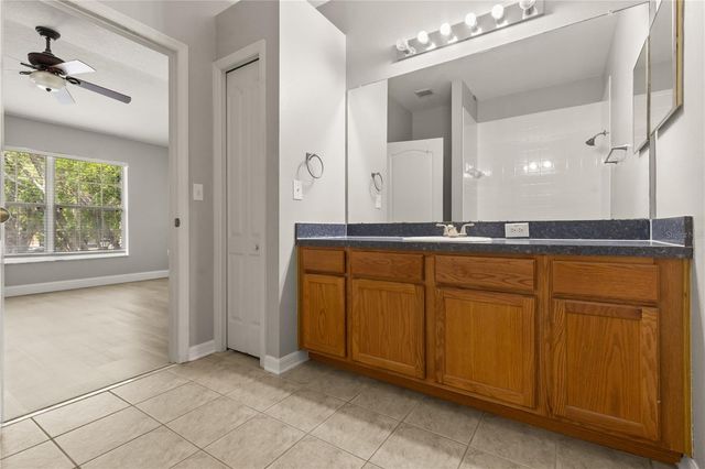 3471 HIGH HAMPTON CIRCLE, Tampa, FL 33610