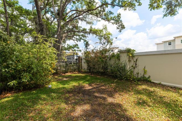 3471 HIGH HAMPTON CIRCLE, Tampa, FL 33610