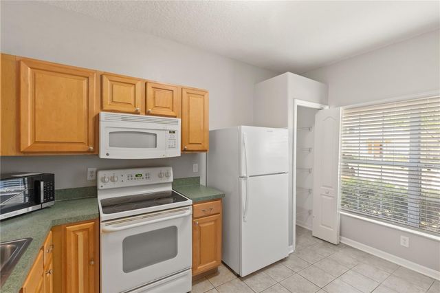 3471 HIGH HAMPTON CIRCLE, Tampa, FL 33610