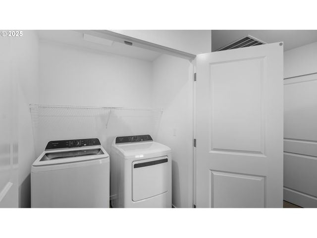 1588 LAURA VISTA Dr Nw, Albany, OR 97321