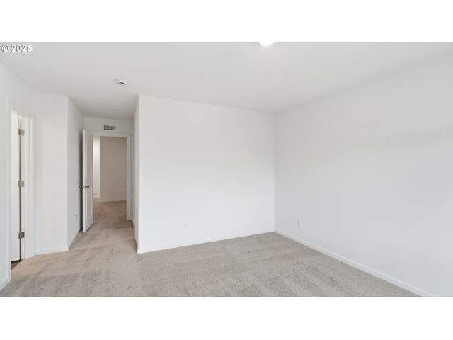 1588 LAURA VISTA Dr Nw, Albany, OR 97321