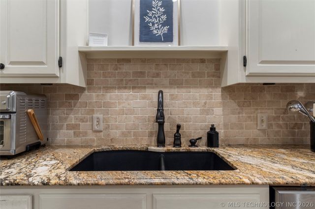 5632 E 103rd Street, Tulsa, OK 74137