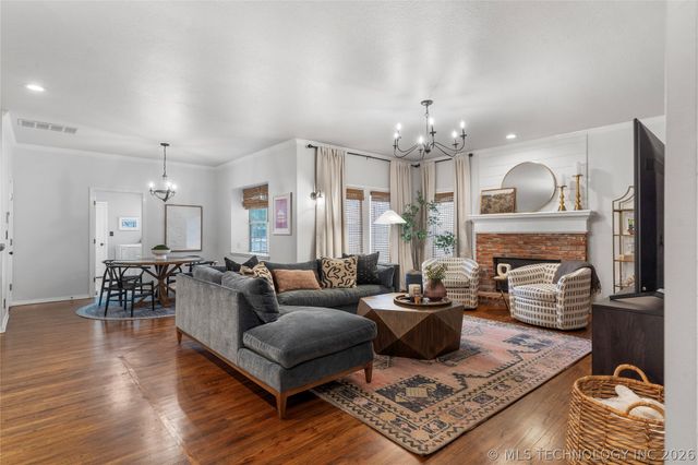 5632 E 103rd Street, Tulsa, OK 74137