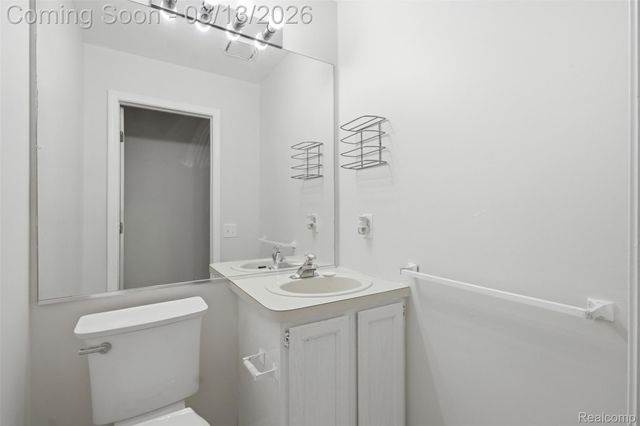 425 Thornridge Court, Rochester Hills, MI 48307