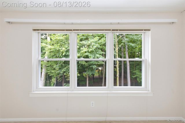 425 Thornridge Court, Rochester Hills, MI 48307