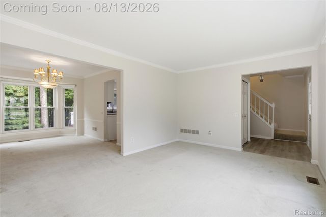 425 Thornridge Court, Rochester Hills, MI 48307