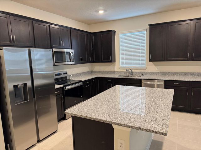 5514 BANYAN BAY ROAD, St Cloud, FL 34771