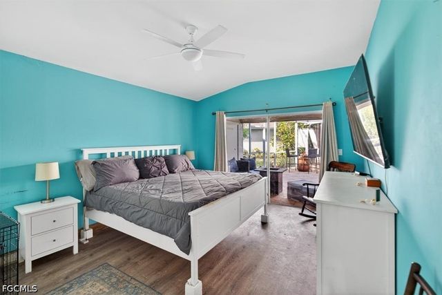 1145 Moon Lake DR, Naples, FL 34104