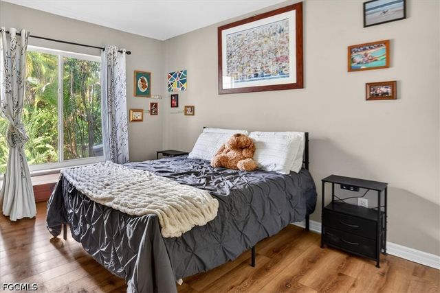 1145 Moon Lake DR, Naples, FL 34104