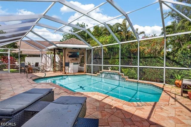 1145 Moon Lake DR, Naples, FL 34104