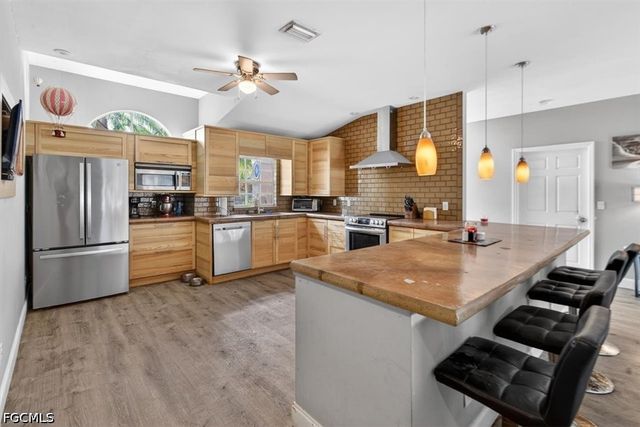 1145 Moon Lake DR, Naples, FL 34104