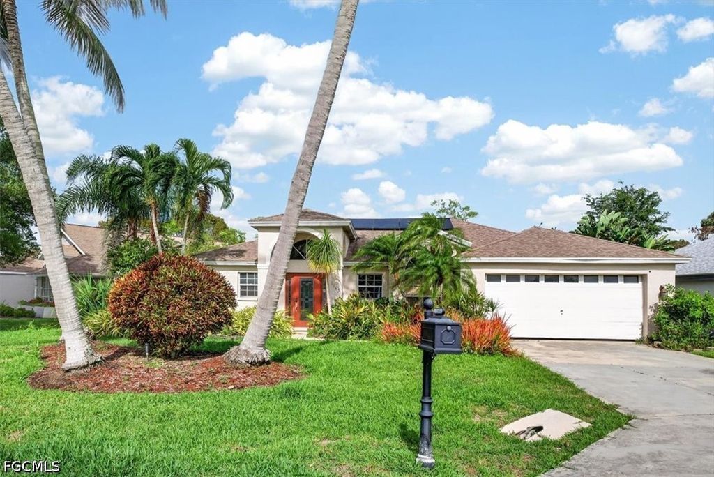 1145 Moon Lake DR, Naples, FL 34104