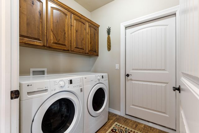 62203 E 268 Place, Grove, OK 74344