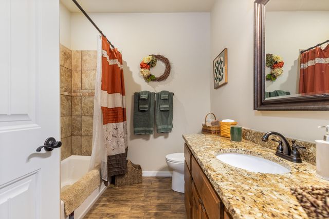 62203 E 268 Place, Grove, OK 74344