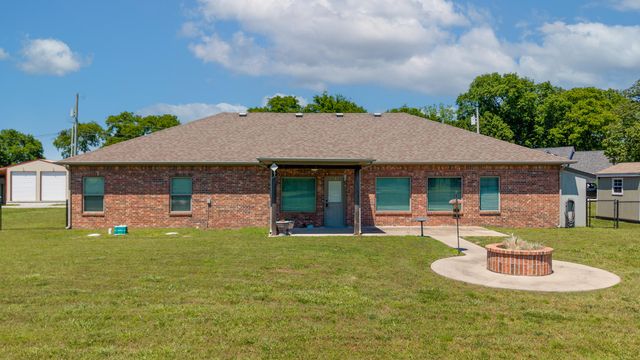 62203 E 268 Place, Grove, OK 74344