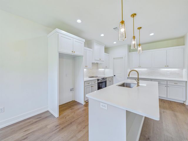 13 Hummingbird Drive, Vilonia, AR 72173