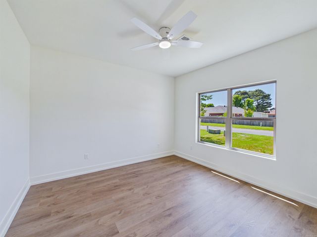 13 Hummingbird Drive, Vilonia, AR 72173