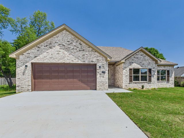 13 Hummingbird Drive, Vilonia, AR 72173