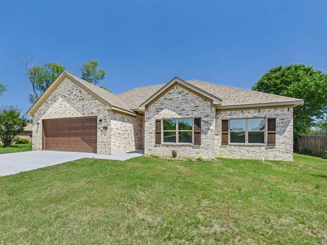 13 Hummingbird Drive, Vilonia, AR 72173