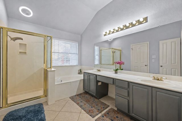2621 Goldfinch DR, Cedar Park, TX 78613