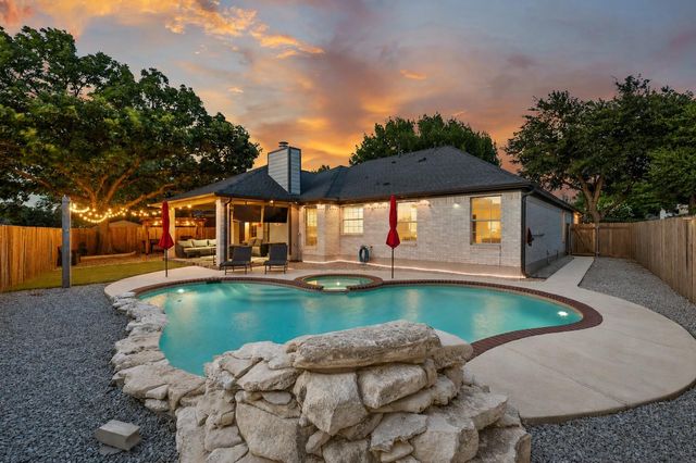2621 Goldfinch DR, Cedar Park, TX 78613