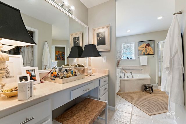 4 Yacht Club Drive 200, Daphne, AL 36526