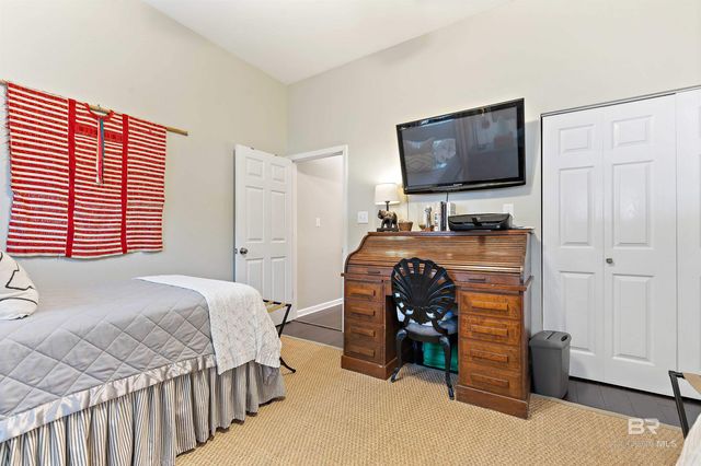 4 Yacht Club Drive 200, Daphne, AL 36526