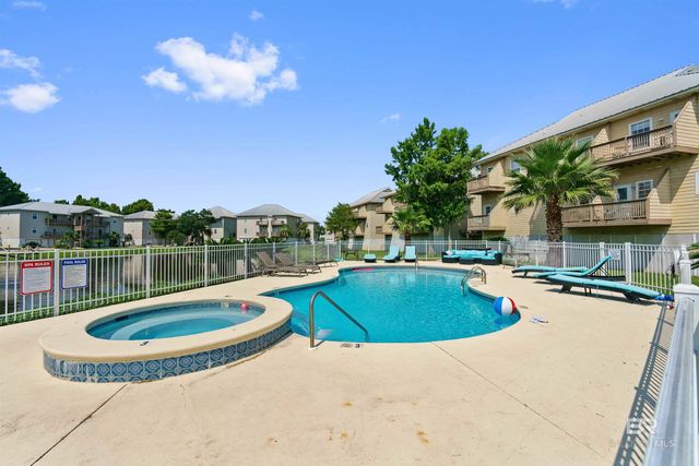 4 Yacht Club Drive 200, Daphne, AL 36526