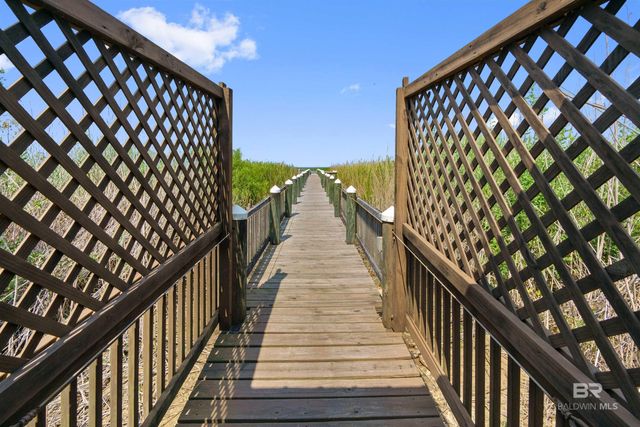 4 Yacht Club Drive 200, Daphne, AL 36526