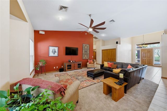 8645 Bright Angel Way, Las Vegas, NV 89149