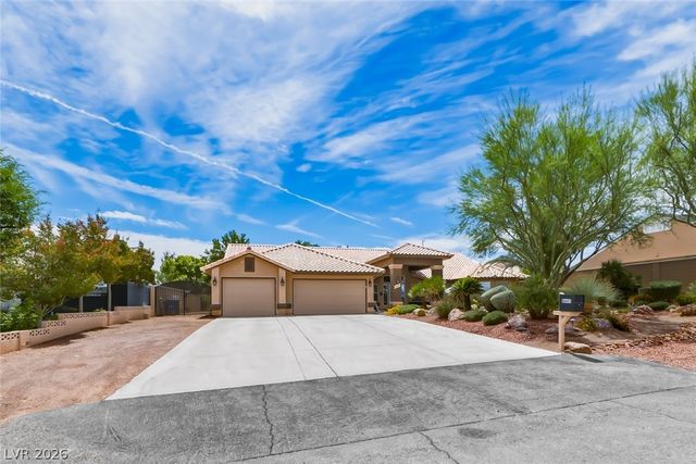 8645 Bright Angel Way, Las Vegas, NV 89149
