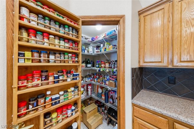 8645 Bright Angel Way, Las Vegas, NV 89149