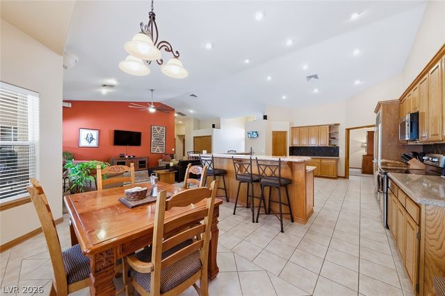 8645 Bright Angel Way, Las Vegas, NV 89149