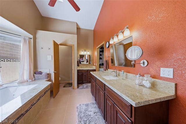 8645 Bright Angel Way, Las Vegas, NV 89149