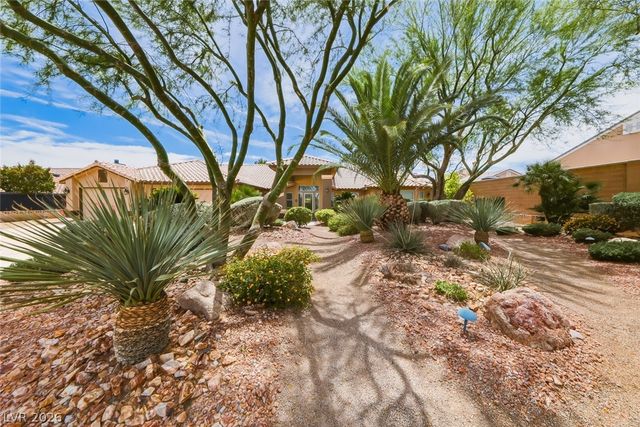8645 Bright Angel Way, Las Vegas, NV 89149