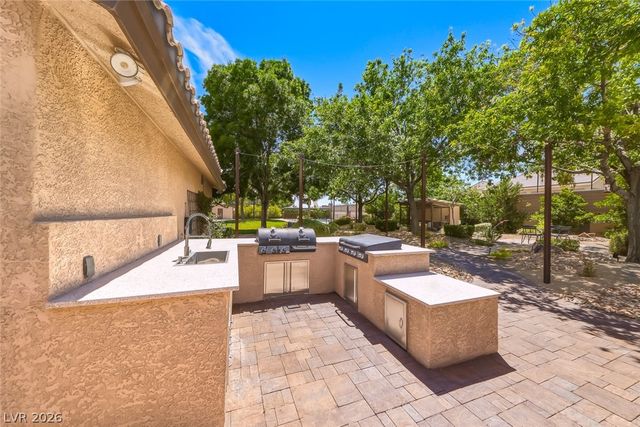 8645 Bright Angel Way, Las Vegas, NV 89149